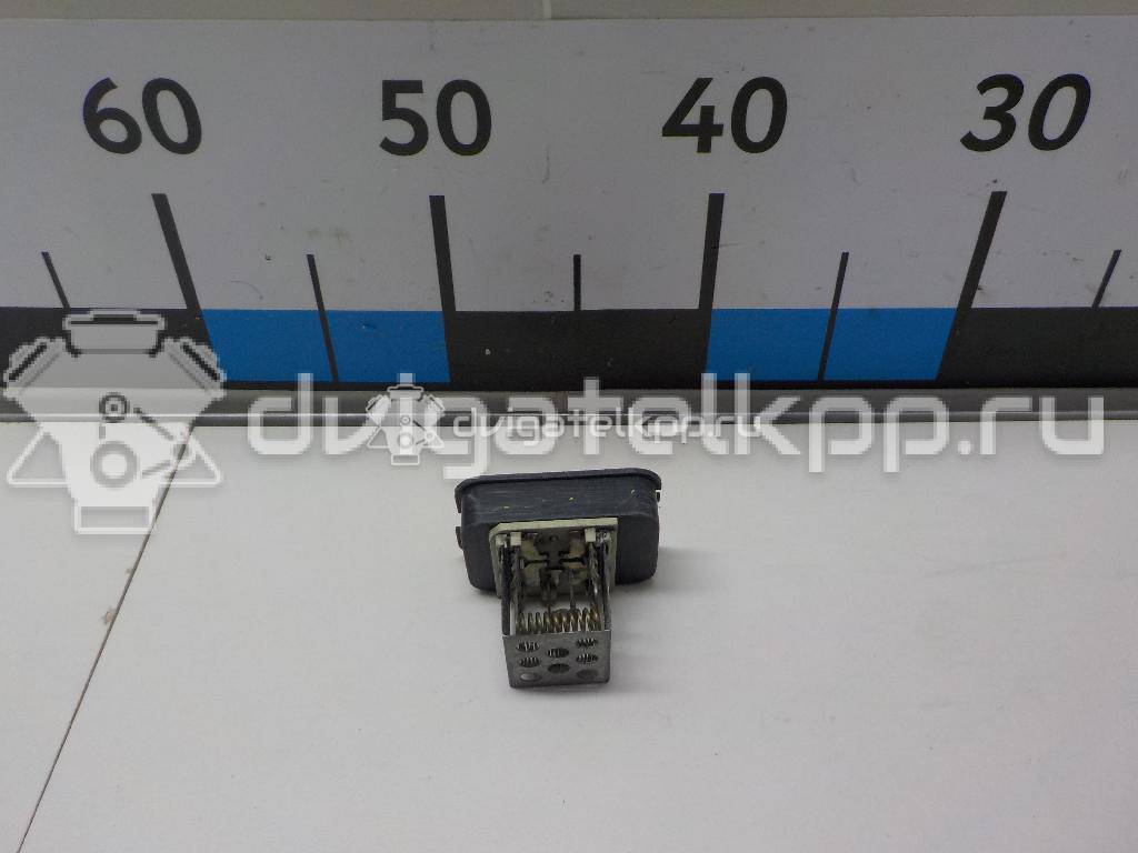 Фото Резистор отопителя  39090003 для Opel Astra / Zafira {forloop.counter}}