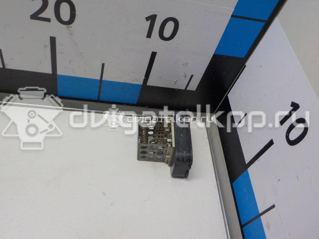 Фото Резистор отопителя  39090003 для Opel Astra / Zafira {forloop.counter}}