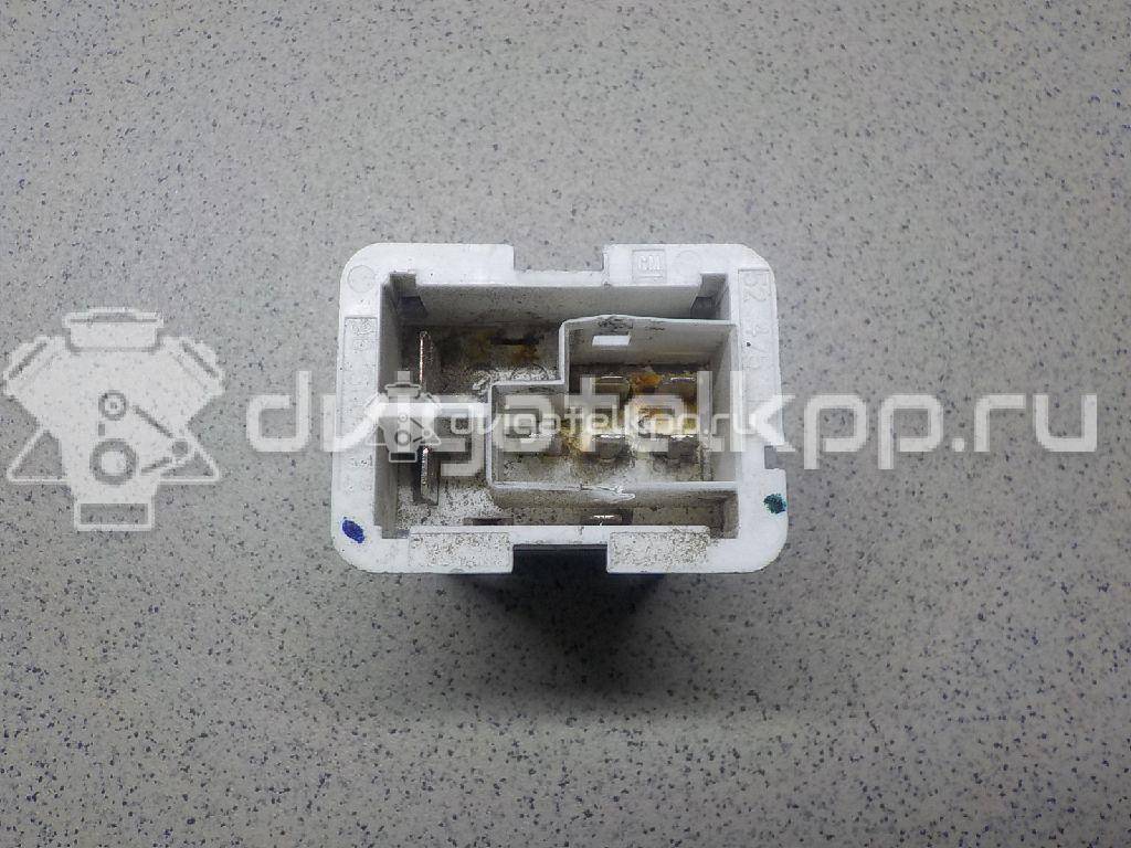 Фото Резистор отопителя  6845782 для Opel Astra / Vectra / Zafira / Signum {forloop.counter}}