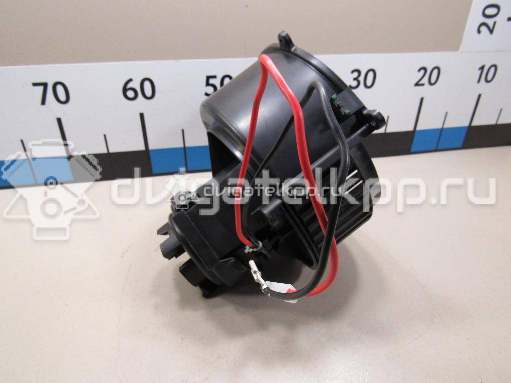Фото Моторчик отопителя  93181057 для Opel Astra {forloop.counter}}