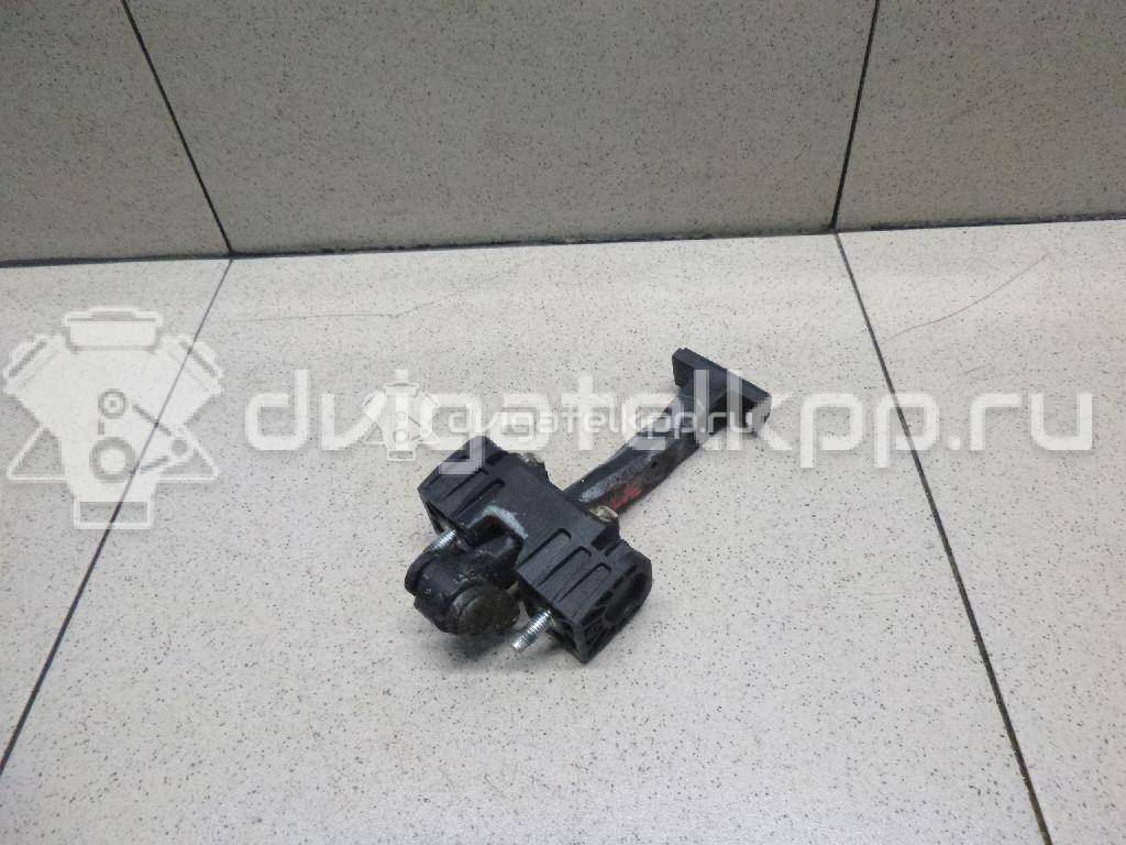 Фото Ограничитель двери  5160252 для Opel Astra {forloop.counter}}