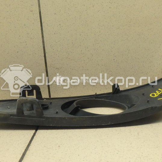 Фото Решетка в бампер правая  13241989 для Opel Astra