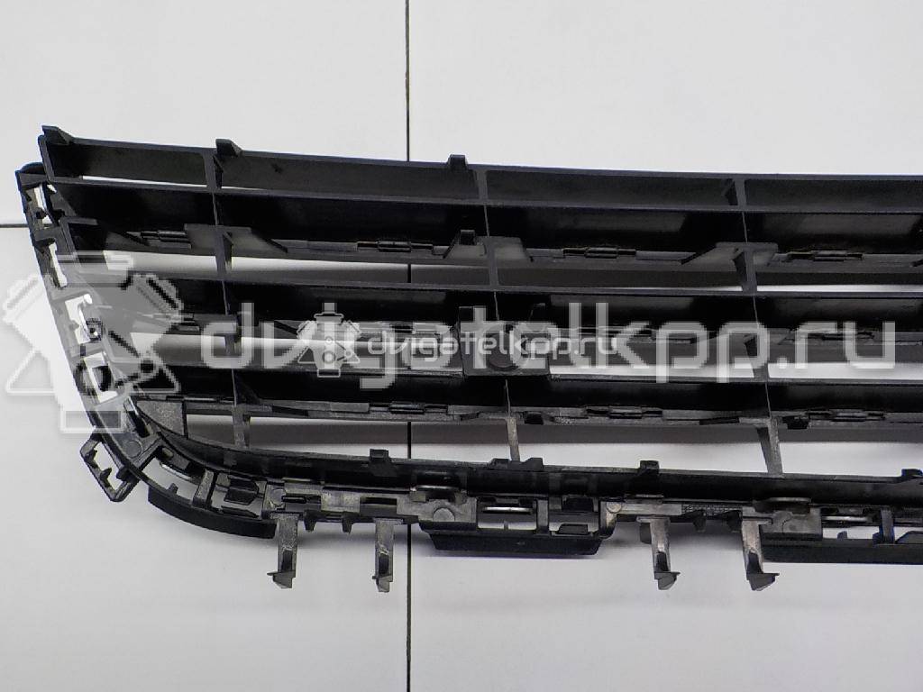 Фото Решетка в бампер центральная  1400417 для Opel Astra {forloop.counter}}