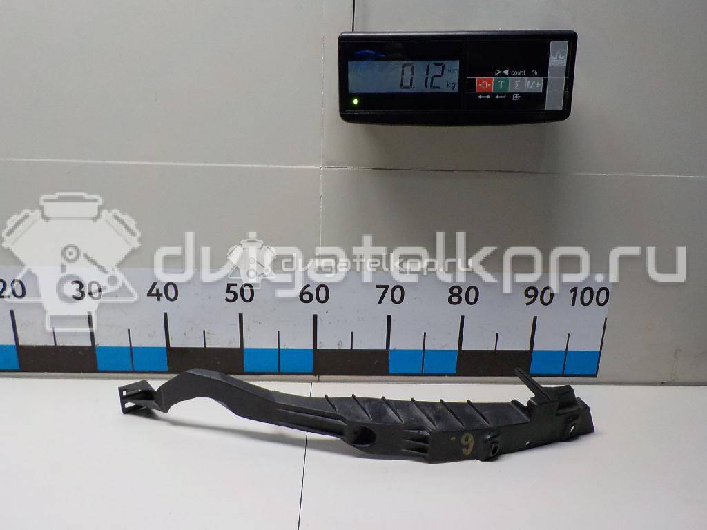 Фото Направляющая переднего бампера правая  13264480 для Opel Astra {forloop.counter}}