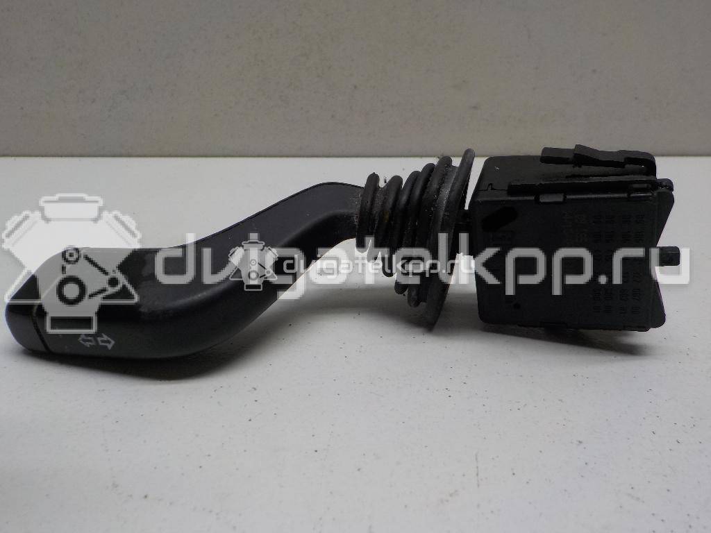 Фото Переключатель поворотов подрулевой  9185413 для Opel Tigra / Corsa / Combo / Meriva {forloop.counter}}