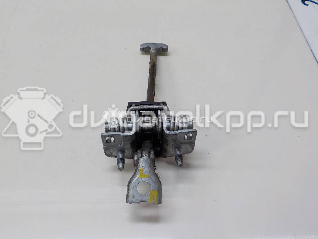 Фото Ограничитель двери  9229750 для Opel Vectra / Signum {forloop.counter}}