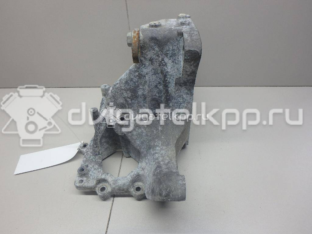 Фото Кронштейн ТНВД для двигателя A 20 DTH для Holden / Opel / Vauxhall 160-165 л.с 16V 2.0 л Дизельное топливо 55574720 {forloop.counter}}