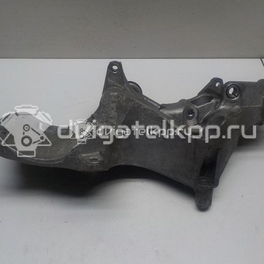 Фото Кронштейн генератора  688300724R для renault Clio III