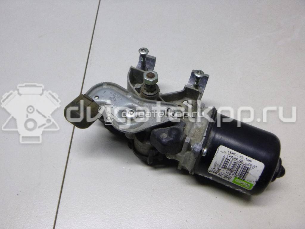 Фото Моторчик стеклоочистителя передний  7701061590 для Renault Clio / Kangoo 1 {forloop.counter}}
