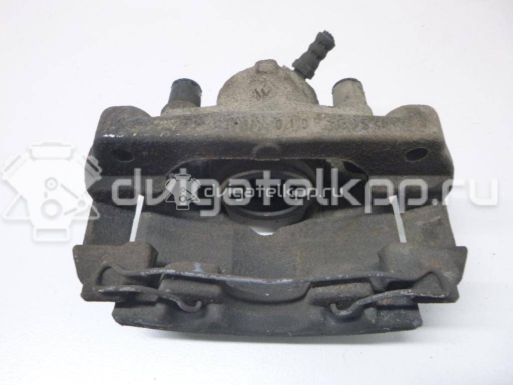 Фото Суппорт тормозной передний правый  410018218R для Renault Megane / Scénic / Grand / Captur J5 / Fluence L30 {forloop.counter}}