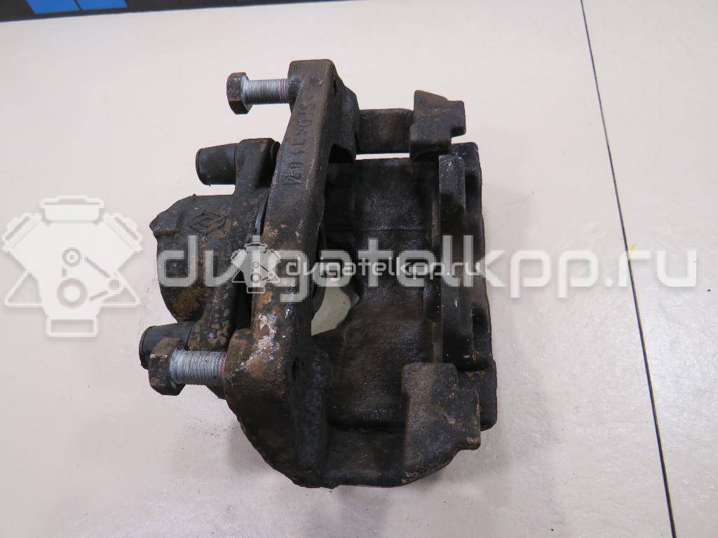 Фото Суппорт тормозной передний правый  410018218R для Renault Megane / Scénic / Grand / Captur J5 / Fluence L30 {forloop.counter}}