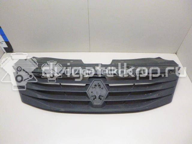 Фото Решетка радиатора  8200752748 для Renault Logan {forloop.counter}}