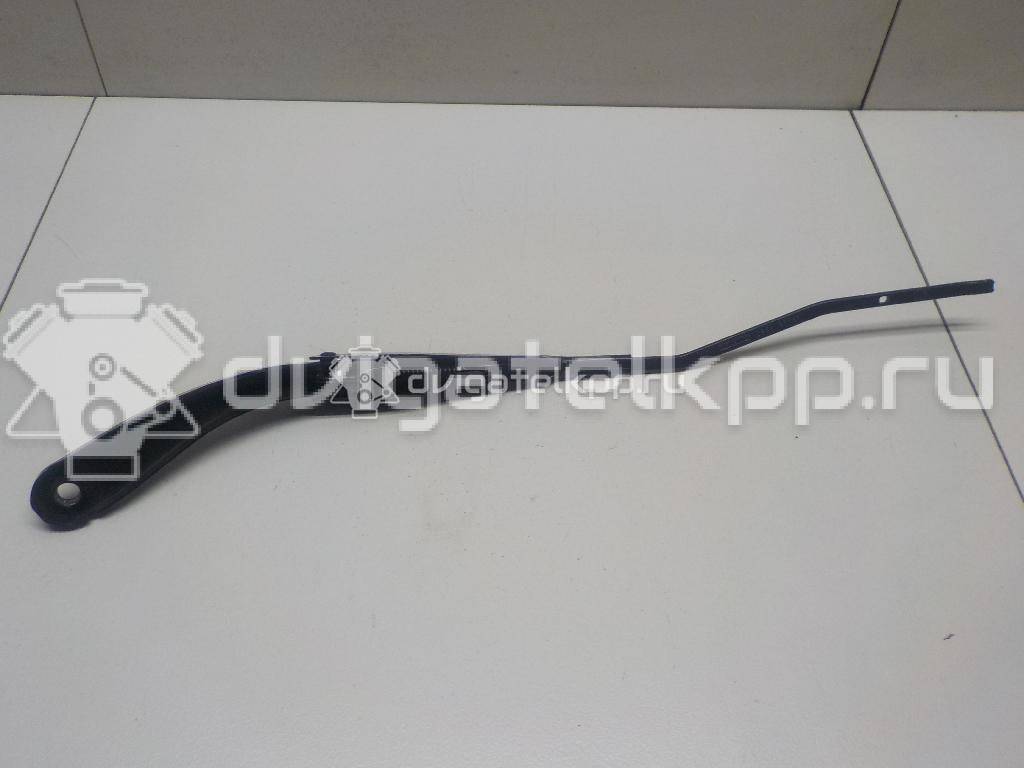 Фото Поводок стеклоочистителя передний левый  288817528R для Renault Koleos / Clio / 19 / Laguna / Kangoo 1 {forloop.counter}}