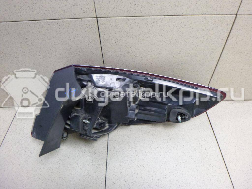 Фото Фонарь задний наружный левый  265550010R для Renault Megane {forloop.counter}}