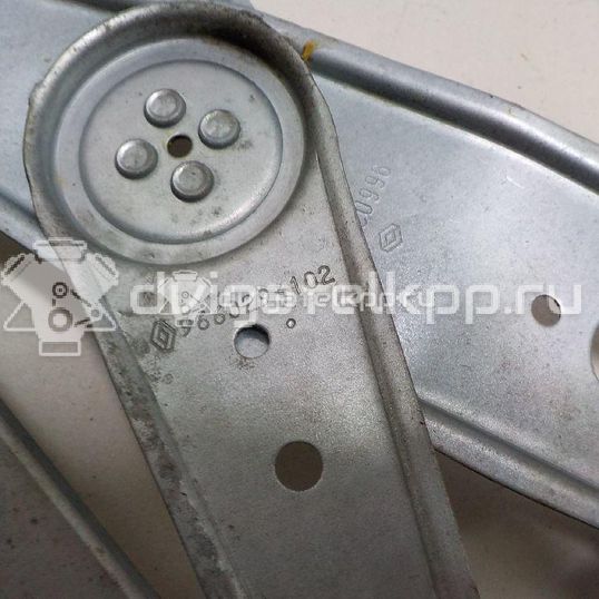 Фото Стеклоподъемник электр. передний левый  807212569R для Renault Grand / Scénic