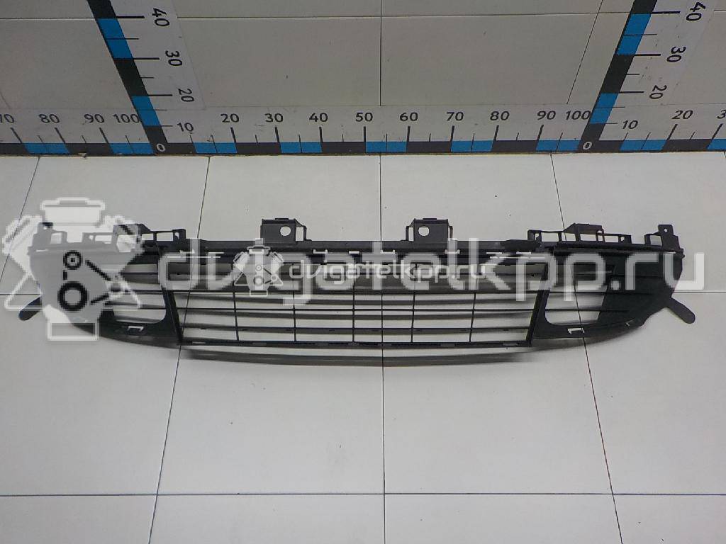 Фото Решетка в бампер центральная  622545401R для Renault Grand / Scénic {forloop.counter}}