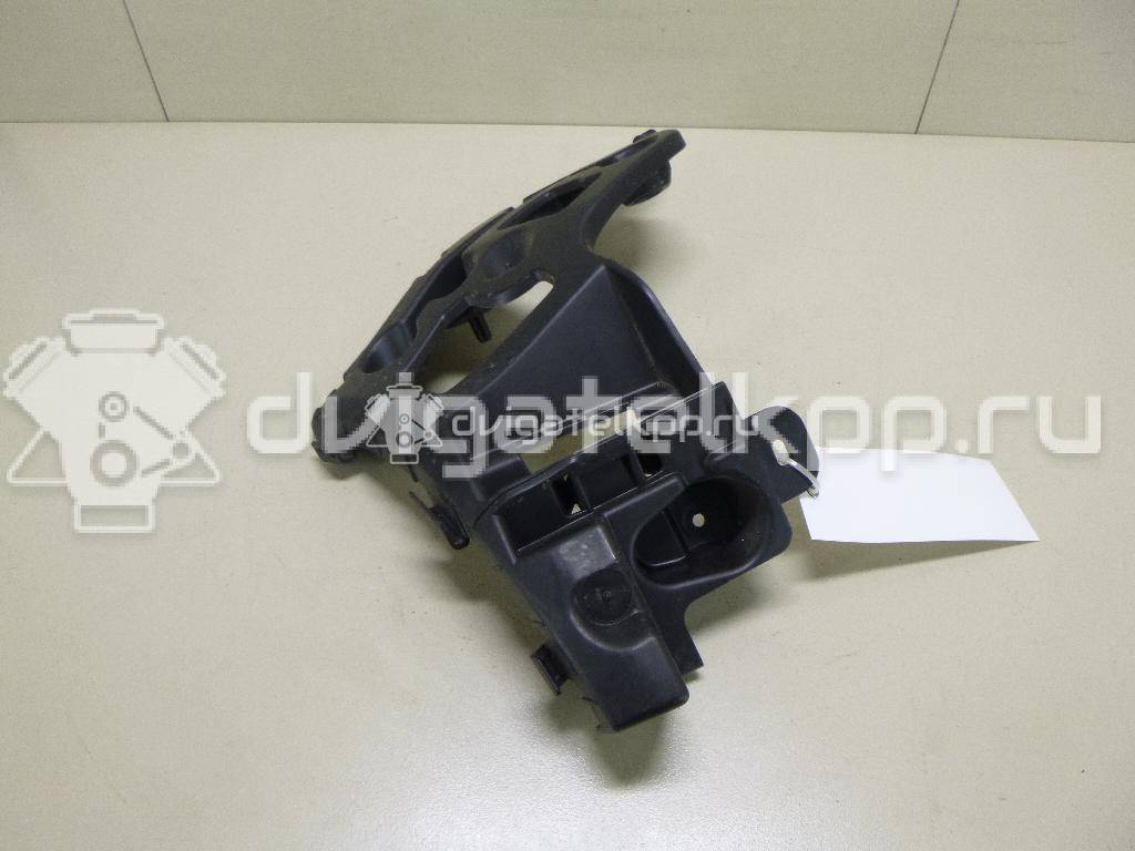 Фото Кронштейн заднего бампера правый  852220257R для Renault Captur J5 {forloop.counter}}