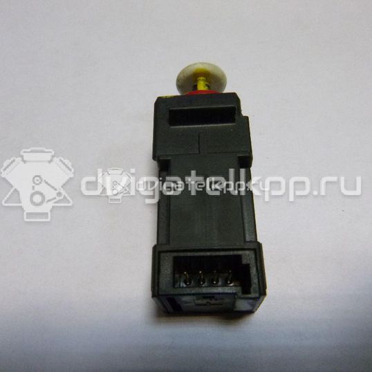 Фото Датчик включения стопсигнала  09185906 для saab 9-3