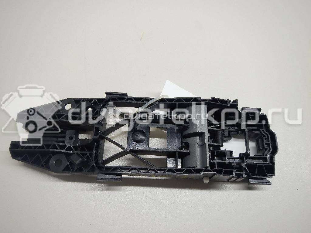 Фото Кронштейн ручки  5N0839885H для seat Alhambra {forloop.counter}}