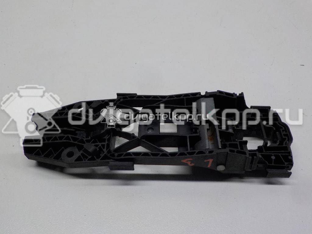 Фото Кронштейн ручки  5N0839885H для seat Alhambra {forloop.counter}}