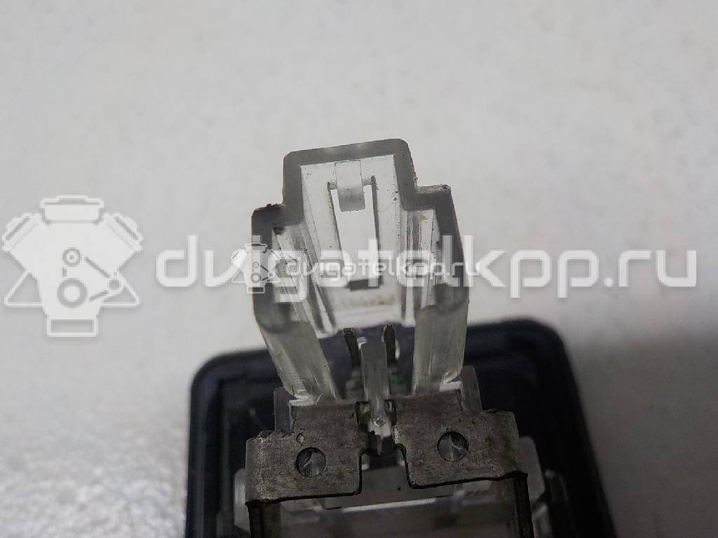 Фото Фонарь подсветки номера  5N0943021A для Seat Ibiza / Alhambra {forloop.counter}}