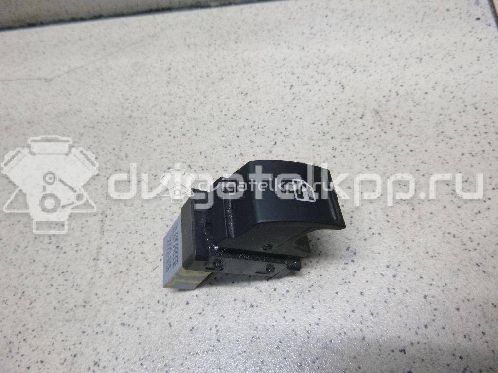 Фото Кнопка стеклоподъемника  7L6959855BREH для Seat Ibiza / Leon / Toledo / Alhambra / Altea {forloop.counter}}