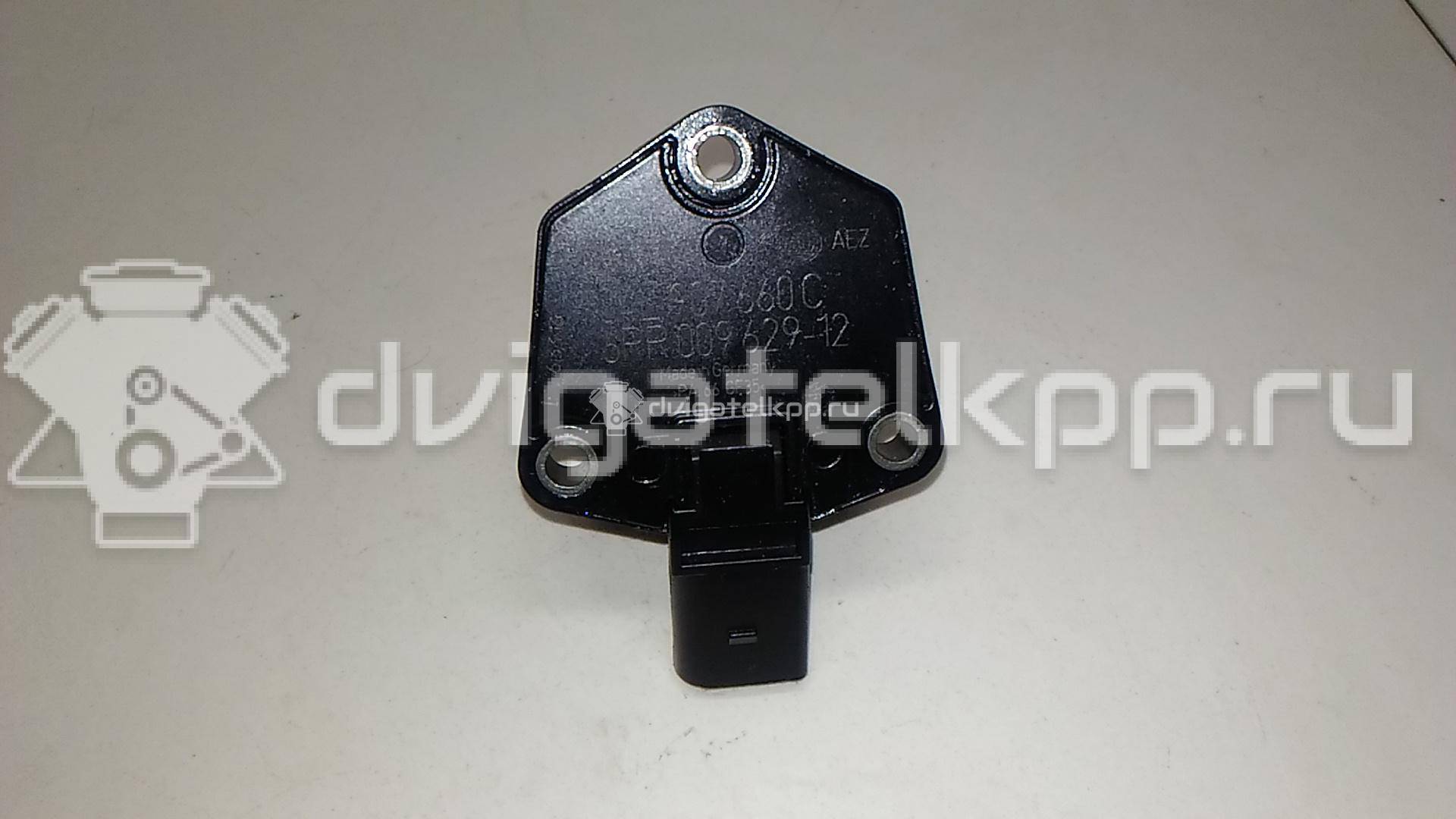 Фото Датчик уровня масла  04L907660C для Seat Ibiza / Leon / Toledo / Alhambra / Altea {forloop.counter}}