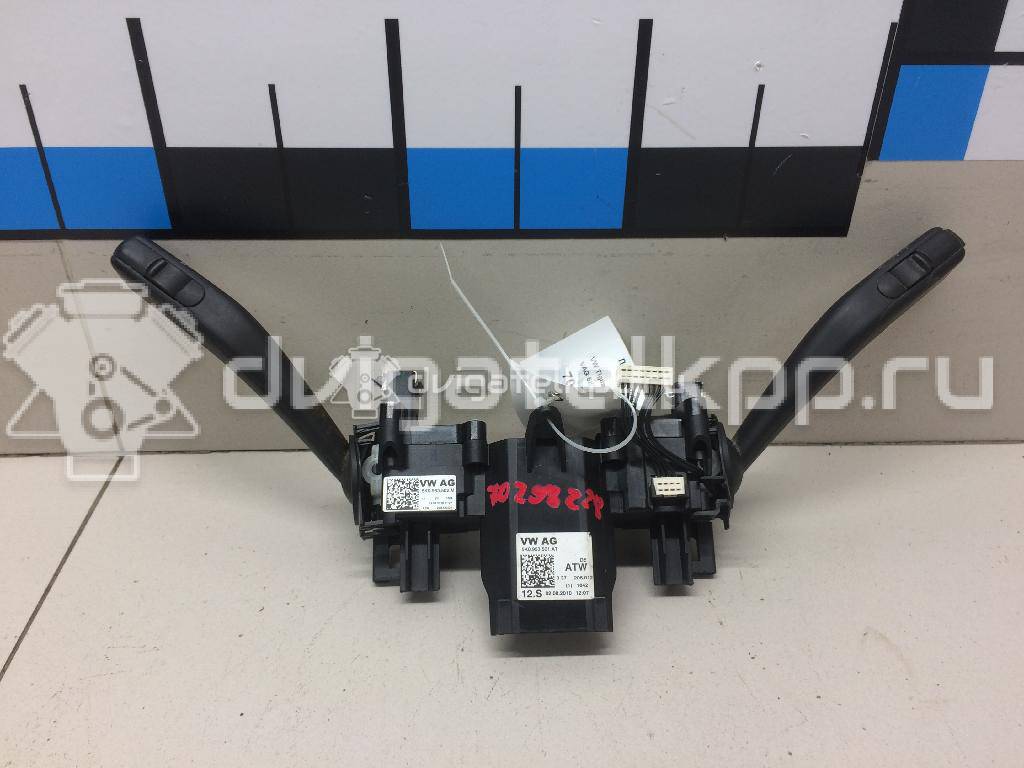 Фото Переключатель подрулевой в сборе  5K0953502M9B9 для seat Altea {forloop.counter}}