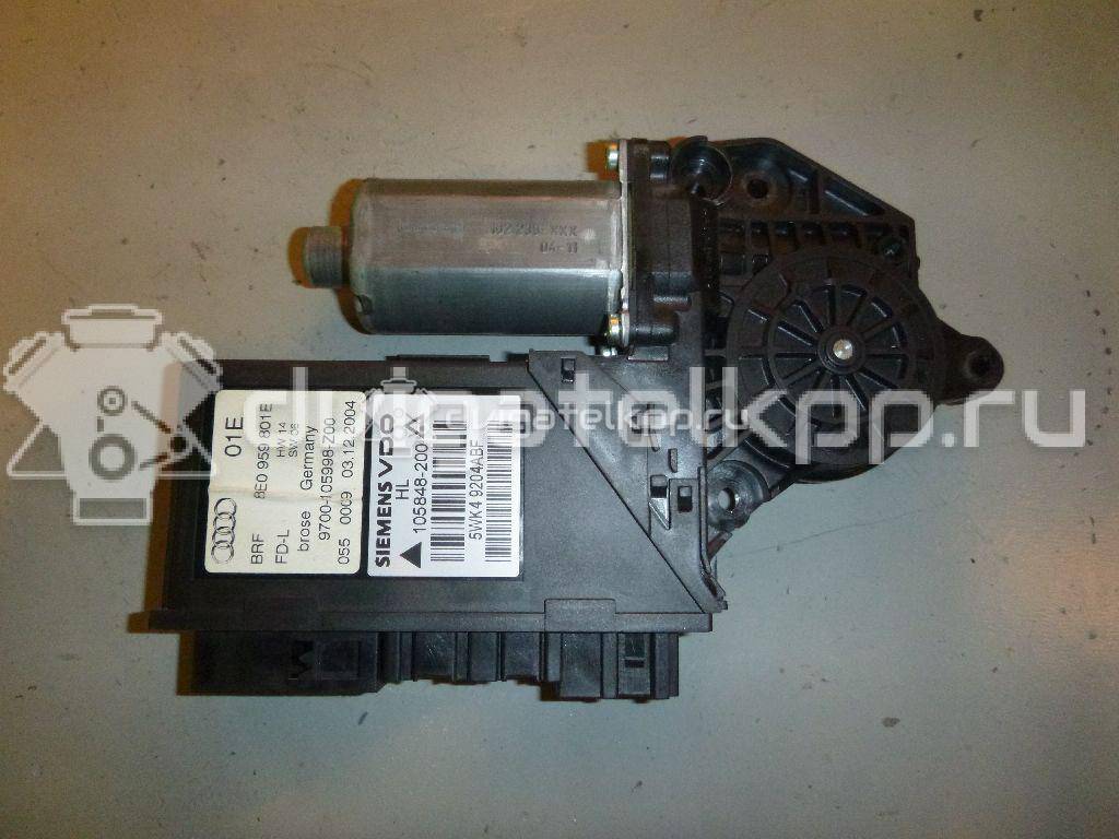 Фото Моторчик стеклоподъемника  8E0959801E для seat Exeo {forloop.counter}}