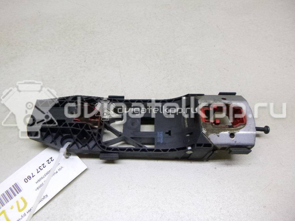 Фото Кронштейн ручки  5N0837885H для seat Leon (5F) {forloop.counter}}