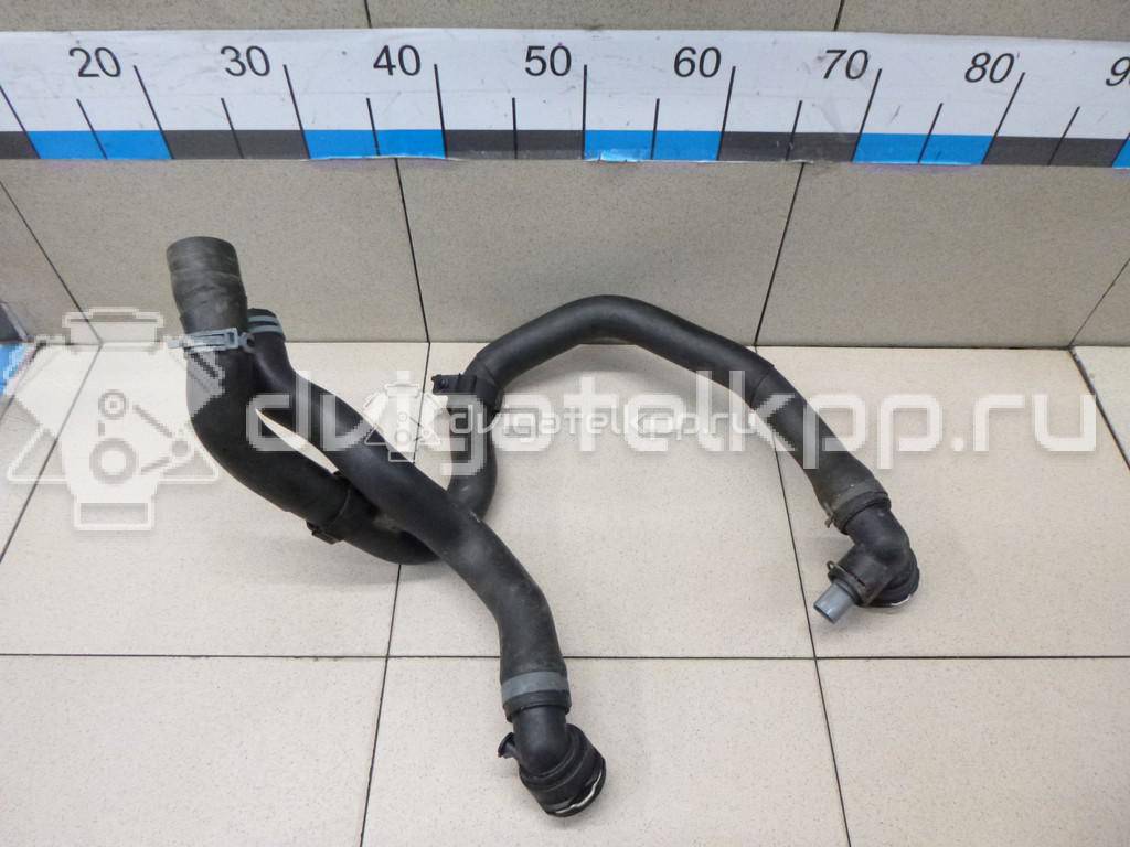 Фото Патрубок радиатора  5Q0121049AD для Seat Leon {forloop.counter}}