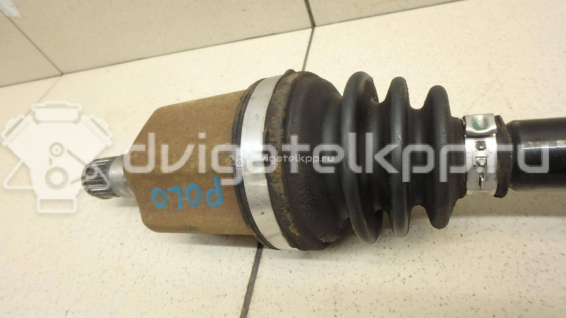 Фото Полуось передняя левая  6R0407763F для seat Toledo III {forloop.counter}}