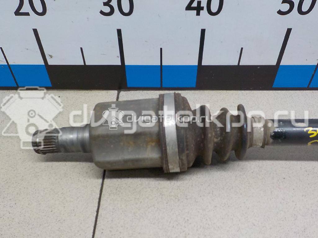 Фото Полуось передняя левая  6R0407763F для seat Toledo III {forloop.counter}}