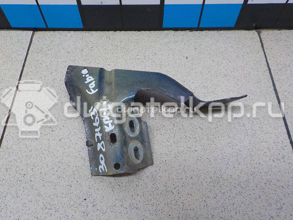 Фото Кронштейн крепления крыла  6Y0821141 для Skoda Fabia {forloop.counter}}