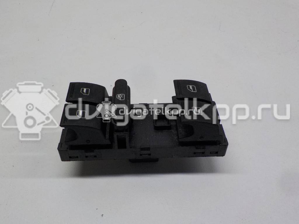 Фото Блок управления стеклоподъемниками  1Z0959858B для Skoda Roomster 5J / Octaviaii 1Z3 / Yeti 5L / Fabia / Octavia {forloop.counter}}