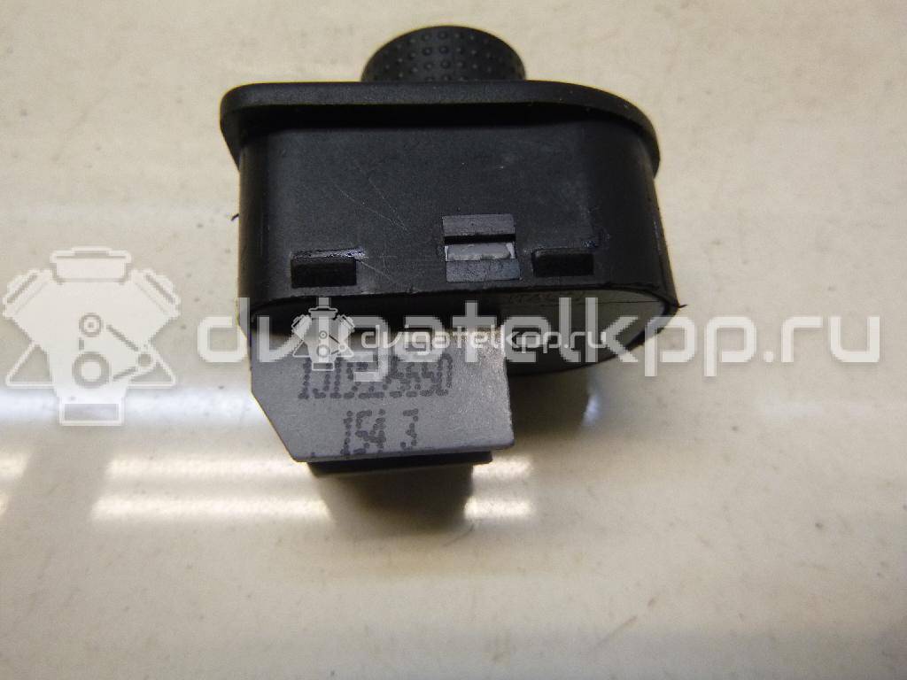 Фото Переключатель регулировки зеркала  1J1959565D для skoda Octavia (A4 1U-) {forloop.counter}}