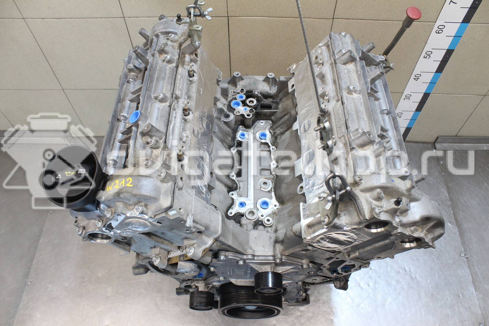 Фото Контрактный (б/у) двигатель OM 642.850 (OM642) для Mercedes-Benz E-Class 204-231 л.с 24V 3.0 л Дизельное топливо 6420104447 {forloop.counter}}