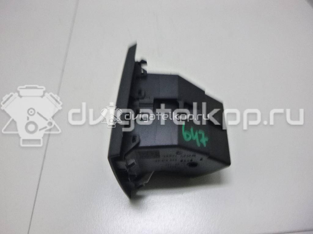 Фото Дефлектор воздушный  1Z08192039B9 для skoda Octavia (A5 1Z-) {forloop.counter}}