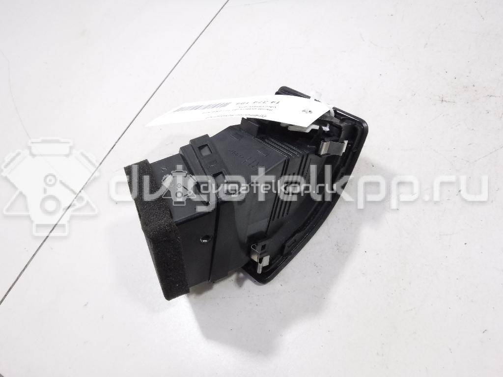Фото Дефлектор воздушный  1Z0819702A для skoda Octavia (A5 1Z-) {forloop.counter}}