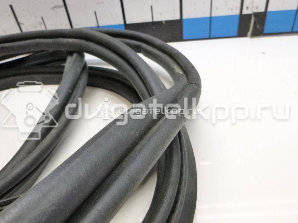 Фото Уплотнитель багажника  1Z5827705A для skoda Octavia (A5 1Z-) {forloop.counter}}