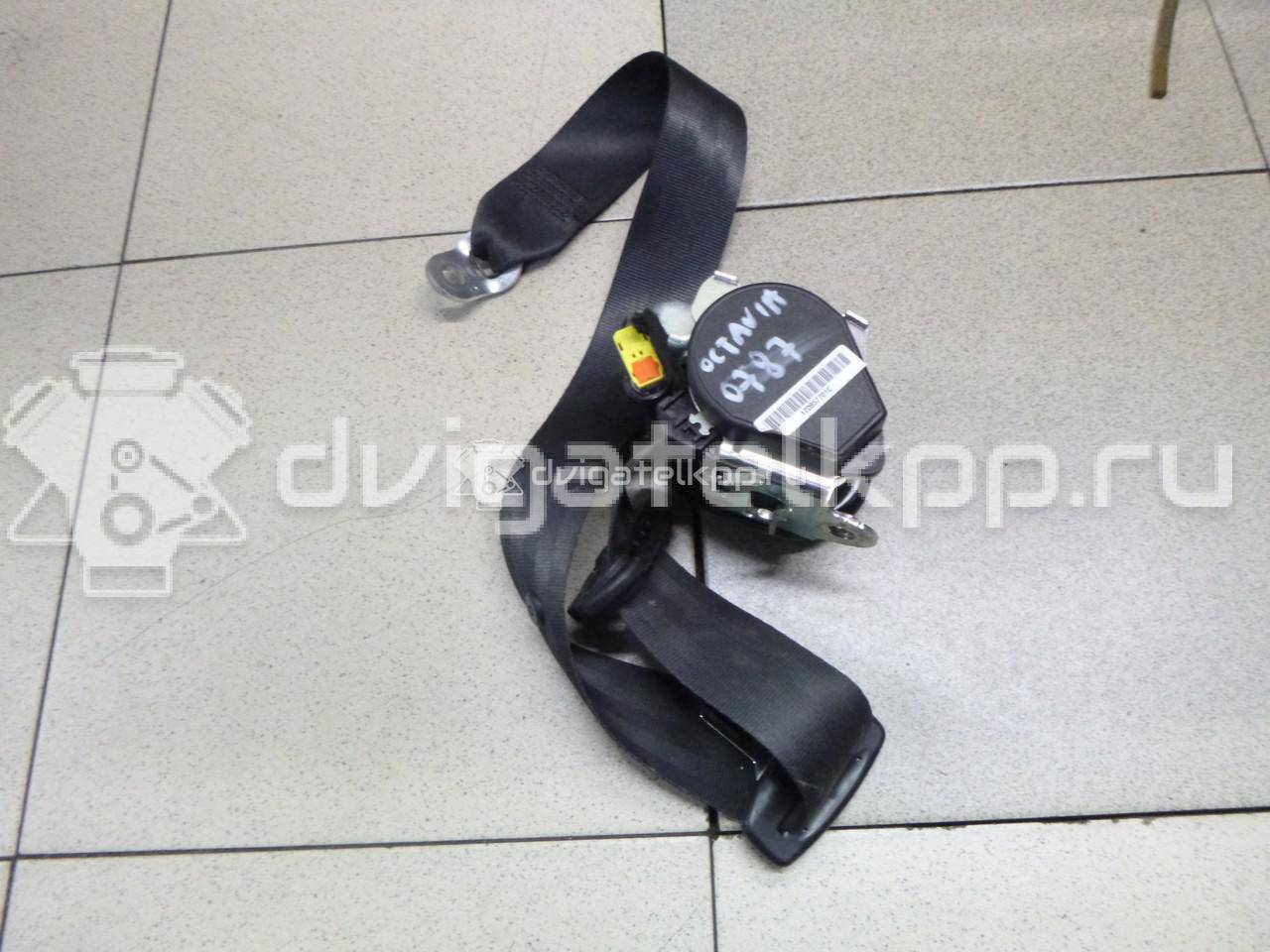 Фото Ремень безопасности с пиропатроном  1Z0857701CHCP для skoda Octavia (A5 1Z-) {forloop.counter}}