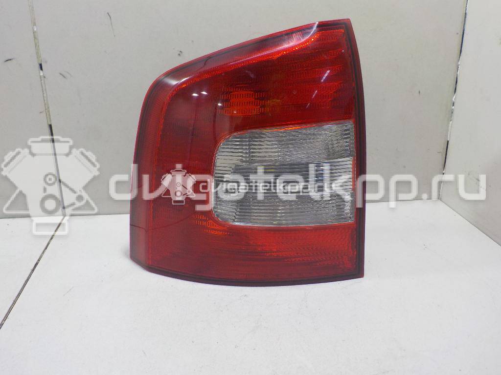Фото Фонарь задний левый  1Z9945111A для Skoda Octavia / Octaviaii 1Z3 {forloop.counter}}