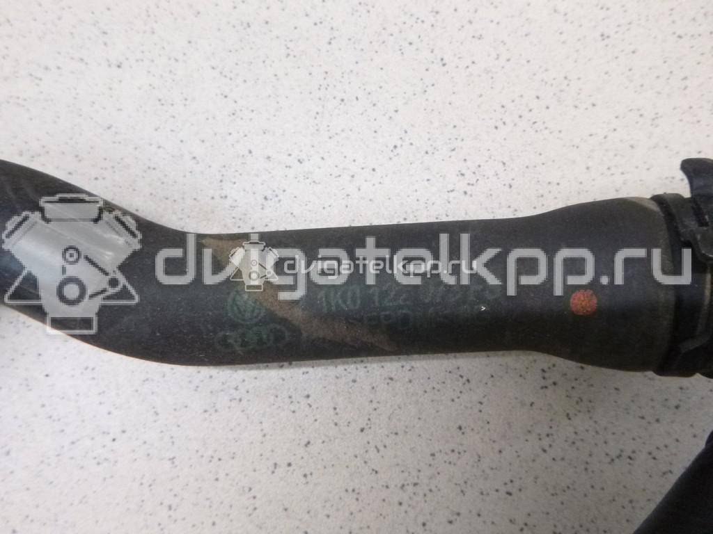 Фото Патрубок радиатора  1K0122073FS для skoda Octavia (A5 1Z-) {forloop.counter}}