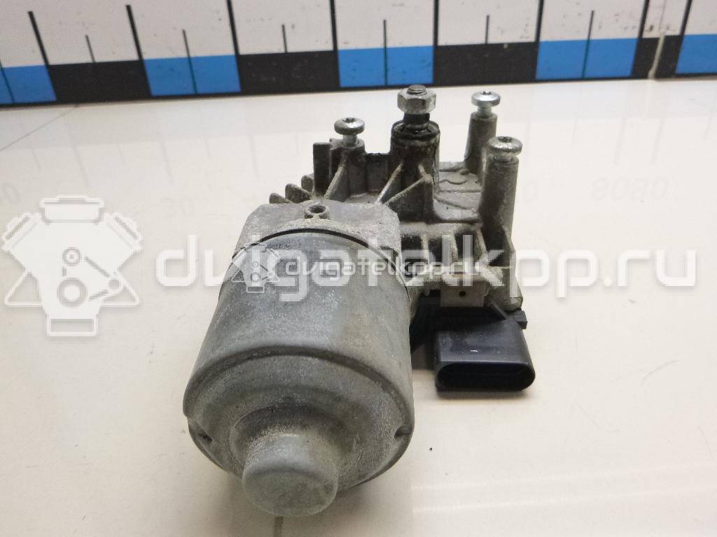 Фото Моторчик стеклоочистителя передний  1Q1955119A для skoda Octavia (A5 1Z-) {forloop.counter}}