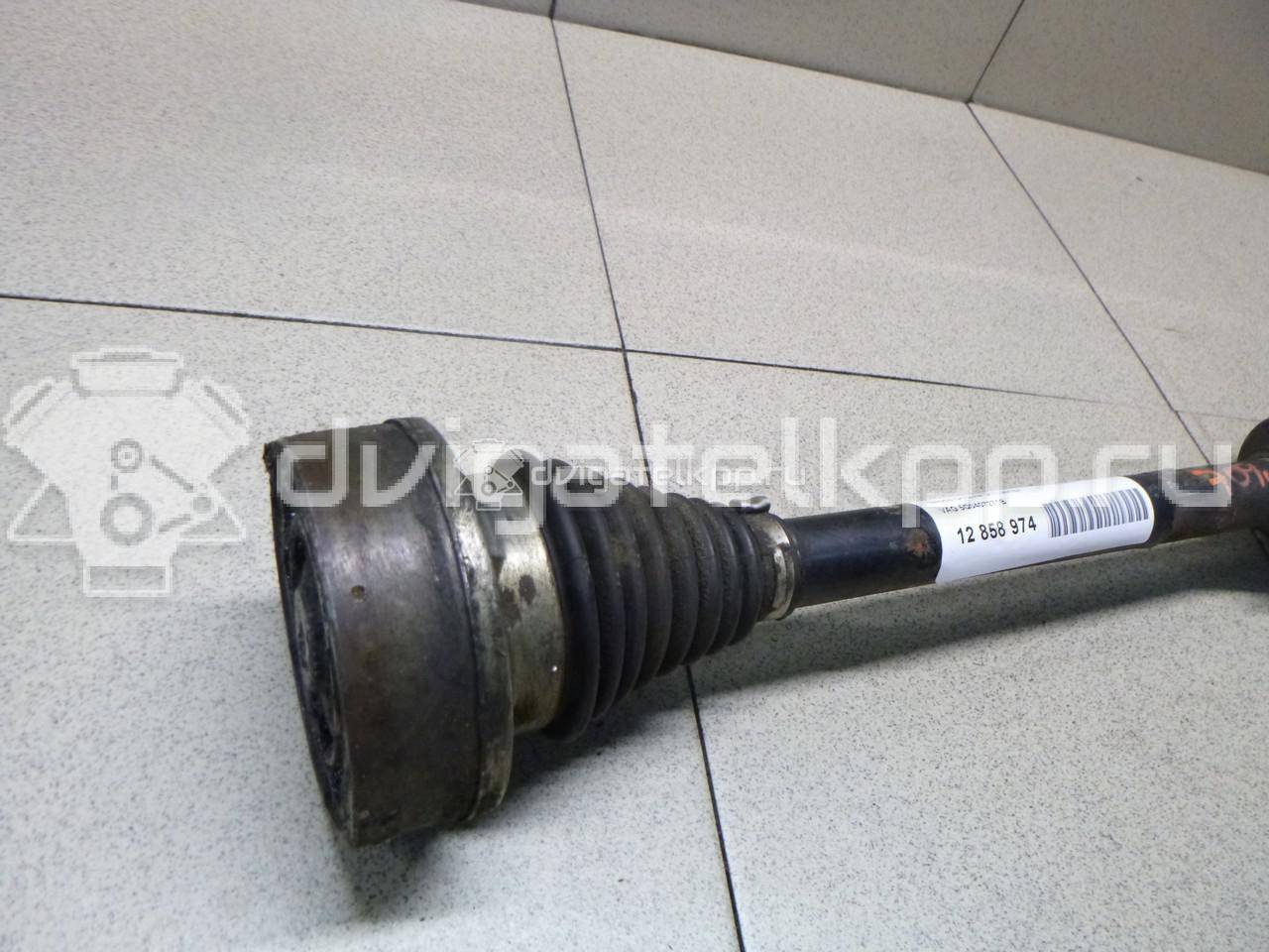 Фото Полуось передняя левая  5Q0407271B для Skoda Octavia / Octaviaii 1Z3 {forloop.counter}}