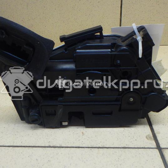 Фото Замок двери задней левой  5E0839015A для Skoda Octavia / Yeti 5L / Rapid