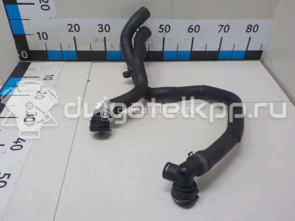 Фото Патрубок радиатора  5Q0121049AD для skoda Octavia (A7) {forloop.counter}}