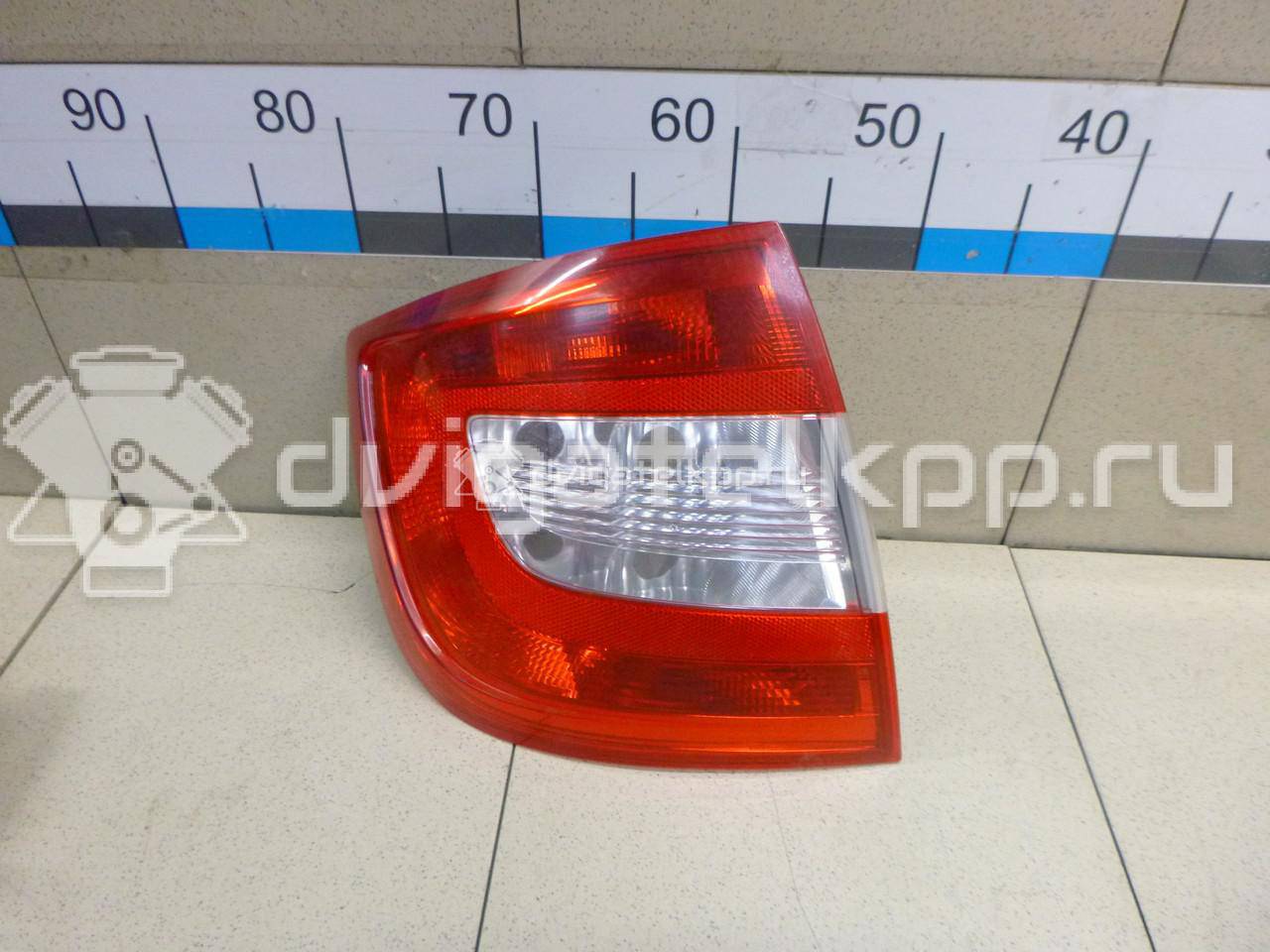 Фото Фонарь задний левый  5JH945111 для Skoda Rapid {forloop.counter}}