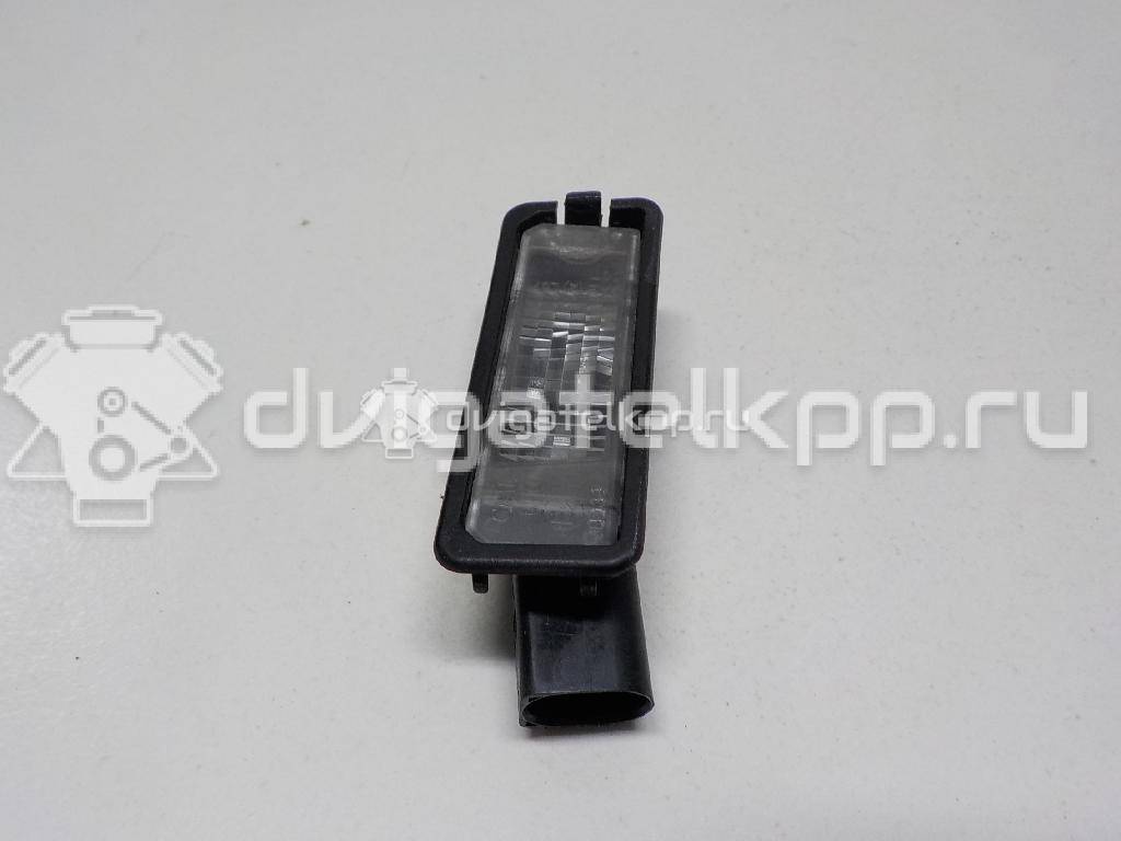 Фото Фонарь подсветки номера  1K8943021 для Volkswagen Scirocco / Polo / Touran / Amarok S1B / New Beetle {forloop.counter}}