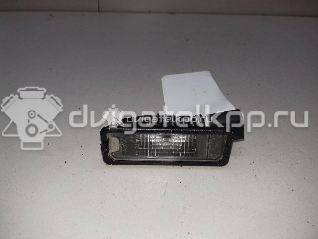 Фото Фонарь подсветки номера  1K8943021 для Volkswagen Scirocco / Polo / Touran / Amarok S1B / New Beetle {forloop.counter}}